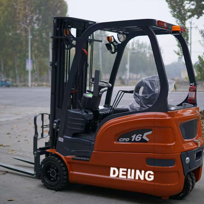 Deling CPDS16 three-wheel electric forklift rear three-quarter view