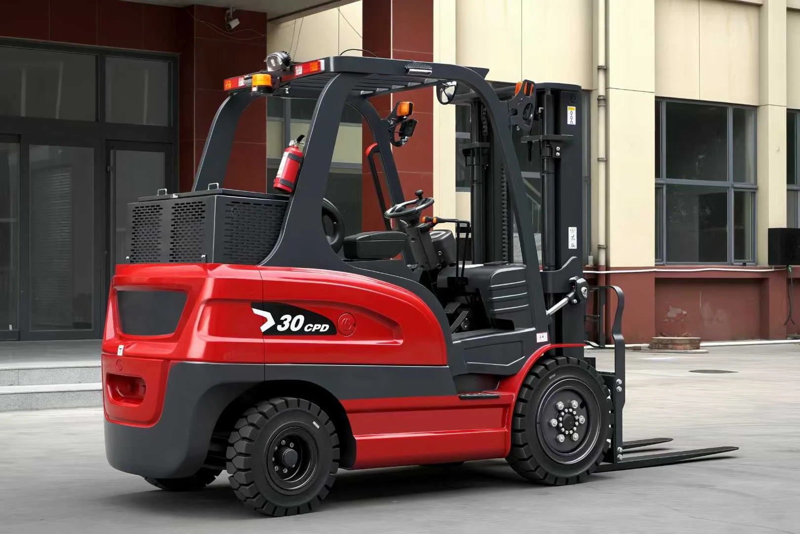 Deling CPD-30 electric forklift rear three-quarter view