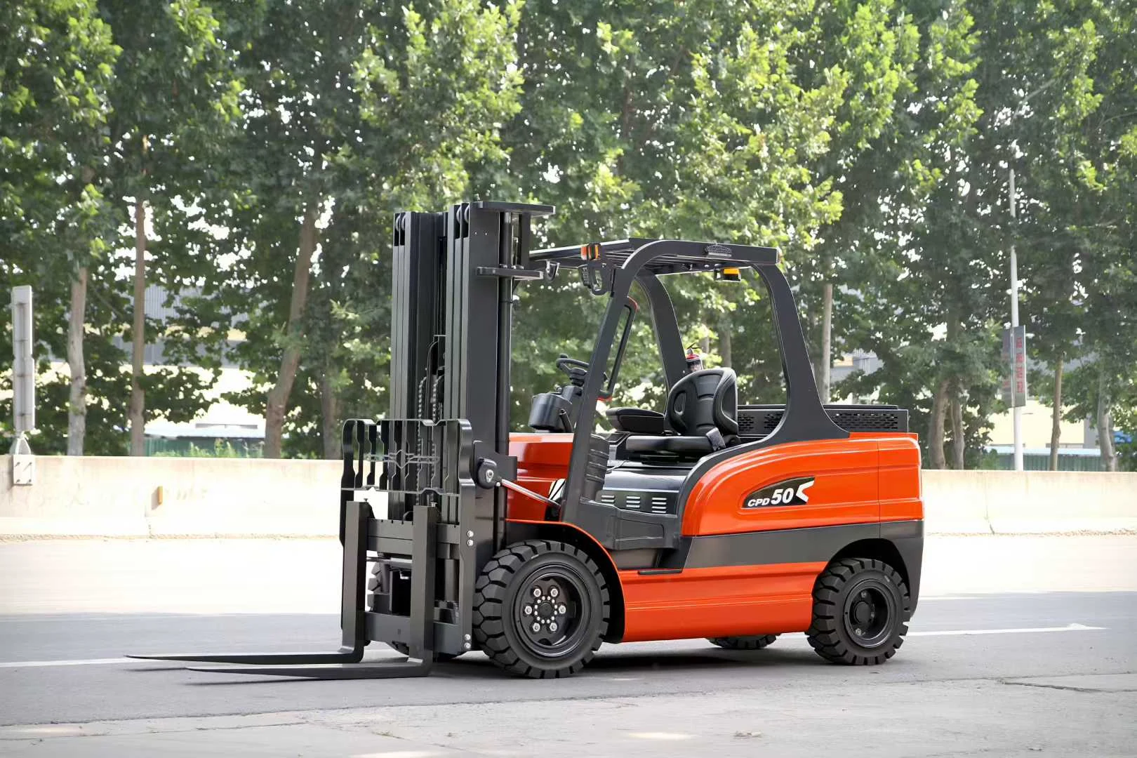 Deling CPD-50 electric forklift orange side view